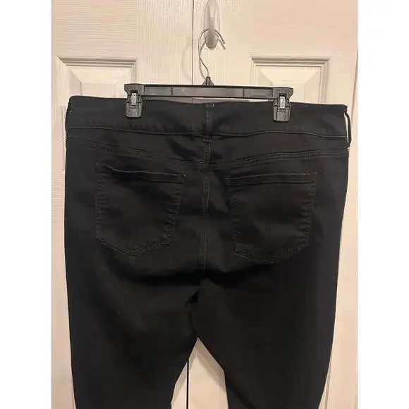 Torrid Black Crop Jegging Size 22 - Picture 8 of 10